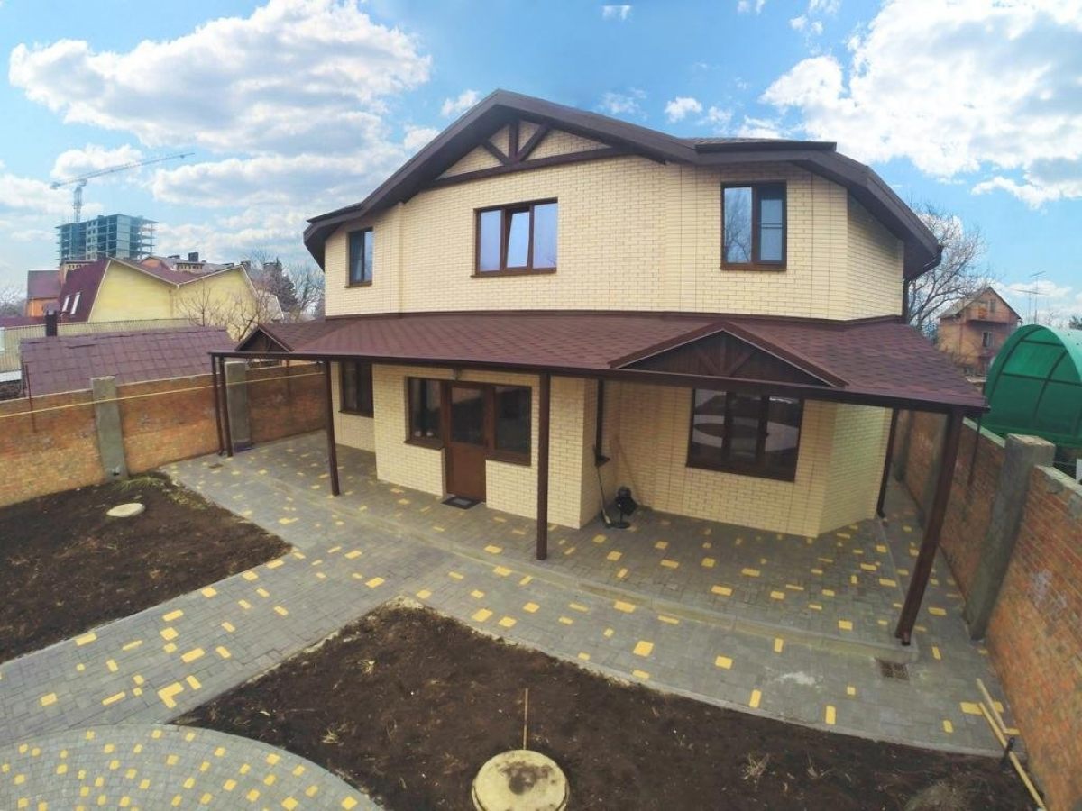 Guesthouse Bbb, Ростов-на-Дону 2022, отзывы, цены и фото номеров |  Забронировать номер в Guesthouse Bbb онлайн